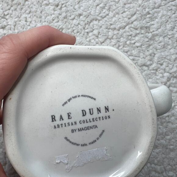 Rae Dunn Artisan Collection Mug "Hey Girl" - Picture 4 of 5